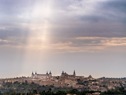 Vista de Toledo bajo el cielo nublado de otoño, el pasado día 24.