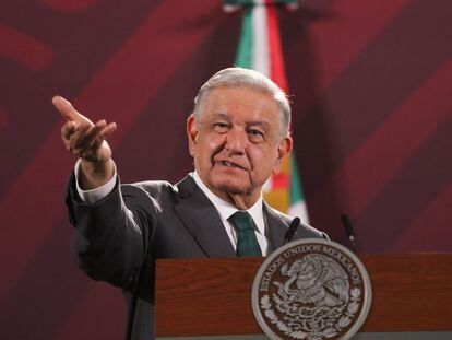 Andrés Manuel López Obrador durante su conferencia matutina de este lunes, en Ciudad de México.