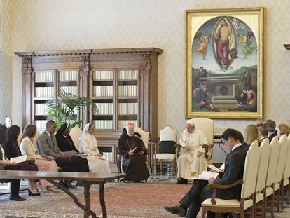El Papa, durante su reunión con la Pontifica Comisión para la Protección de Menores, esta semana.