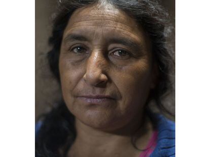 Cleofé Neira mantiene un pleito contra los responsables del proyecto de Cerro Negro. Permaneció dos días secuestrada en 2005 junto a otros compañeros en las instalaciones mineras.