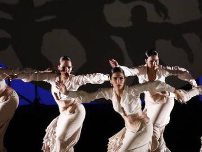 El Ballet Nacional de España, en una actuación en Pamplona el 26 de febrero.
