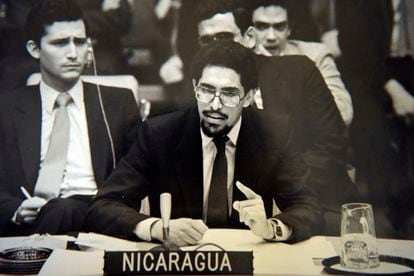   Víctor Hugo Tinoco at the UN assembly in New York in 1979.
