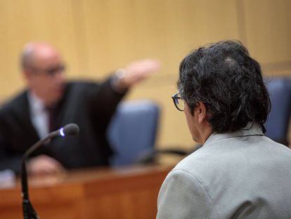 Luis Eduardo Ramírez, durante el juicio por abusar de una menor.