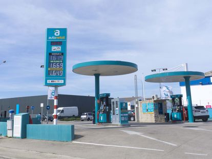 Una gasolinera automática, este martes en Maó (Menorca).
