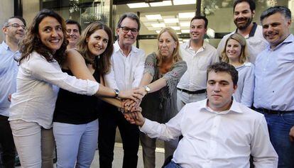 La direcció del Partit Demòcrata Català, ahir, amb Artur Mas i Neus Munté al centre.