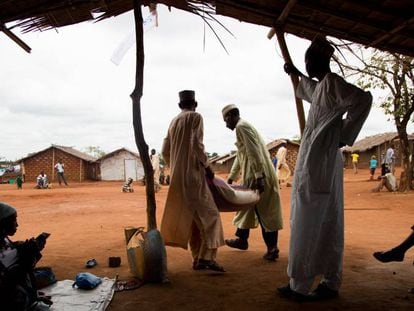 Refugiados centroafricanos en el campo de Timangolo, en el este de Camer&uacute;n.