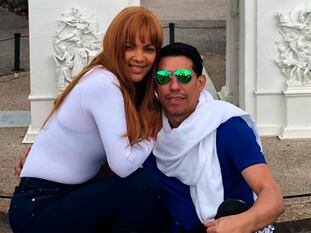 La diputada federal y fundadora de la iglesia Flordelis dos Santos en una fotografía de archivo  con su esposo el  pastor Anderson do Carmo. Ambos habrían fundado una iglesia evangélica