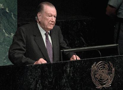 El ex presidente venezolano, Rafael Caldera, durante su intervención ante la Asamblea General de la ONU, en junio de 1998.