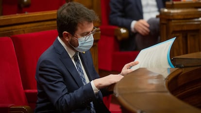 El vicepresidente del Govern, Pere Aragonès, durante el pleno del Parlament este miércoles.