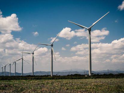 Molinos generadores de energ&iacute;a el&eacute;ctrica.