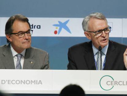 El presidente de la Generalitat, Artur Mas, junto al presidente del C&iacute;rculo de Econom&iacute;a, Ant&oacute;n Costas. 