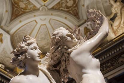 La escultura 'Apolo y Dafne', en la Villa Borghese, en Roma.