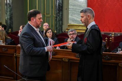 Oriol Junqueras y su abogado, Andreu Van den Eynde, el pasado martes en el Supremo.