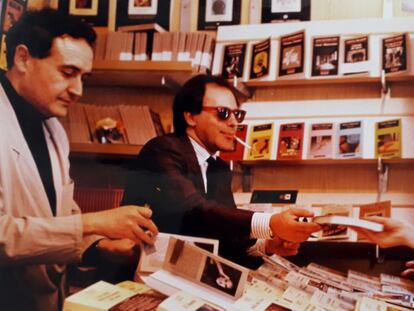 Molina Foix y Marías, en la Feria del Libro de Madrid.