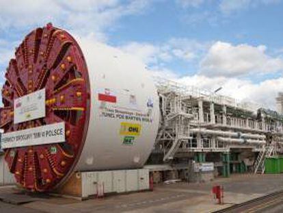 Tuneladora de OHL para el t&uacute;nel bajo el r&iacute;o V&iacute;stula, en Gdansk (Polonia). 