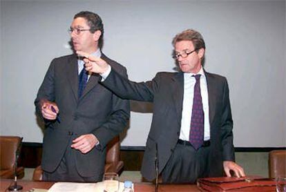 Alberto Ruiz Gallardón y Bernard Kouchner, en la Conferencia sobre Medicina y Automoción.