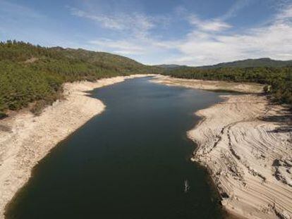 La comunidad de los 10.000 ríos queda a un paso de la situación de emergencia, a expensas de la pluviosidad del otoño