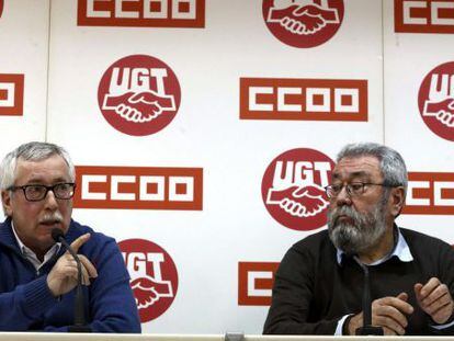 Los secretarios generales de CCOO, Ignacio Fern&aacute;ndez Toxo, a la izquierda, y de UGT, C&aacute;ndido M&eacute;ndez. 