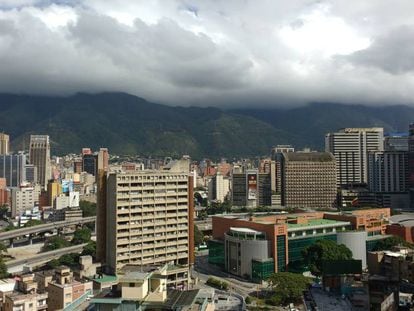 Vista de la ciudad de Caracas, desde Colinas de Bello Monte. 