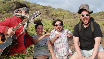 El grupo se prepara para su primer concierto en Tenerife.