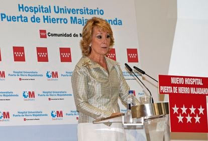 La presidenta de la Comunidad, Esperanza Aguirre, en la inauguración del Hospital Universitario Puerta de Hierro, en 2008.