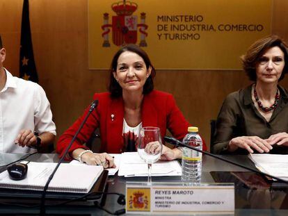 La ministra de Industria, Turismo y Comercio, Reyes Maroto, durante la reunión de la Conferencia Sectorial de Turismo, este miércoles en Madrid.