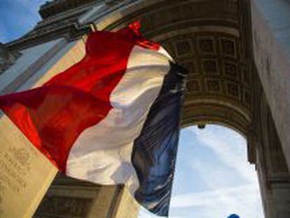Natixis alerta de la ascensión de la extrema derecha en Francia