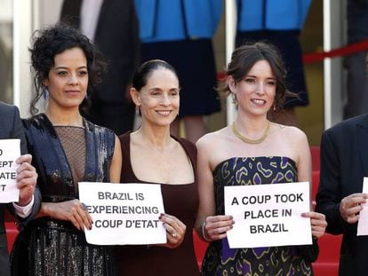 Protestas del elenco de 'Aquarius' en Cannes
