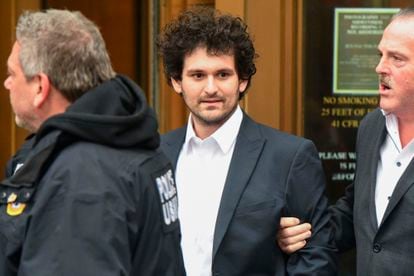 Sam Bankman-Fried, cofundador de FTX, tras su detención el 22 de diciembre. 