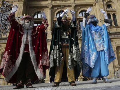 Llegada de los Reyes Magos al Ayuntamiento de San Sebastian