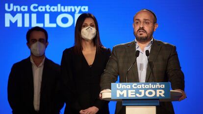Alejandro Fernández, candidato del PP, en la rueda de prensa tras las elecciones del 14-F.
