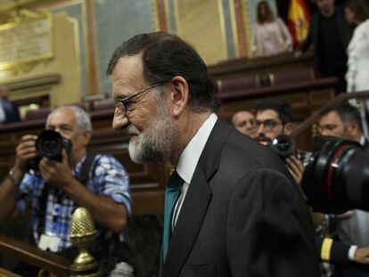 El hundimiento de Rajoy abre un periodo de incertidumbre para la economía