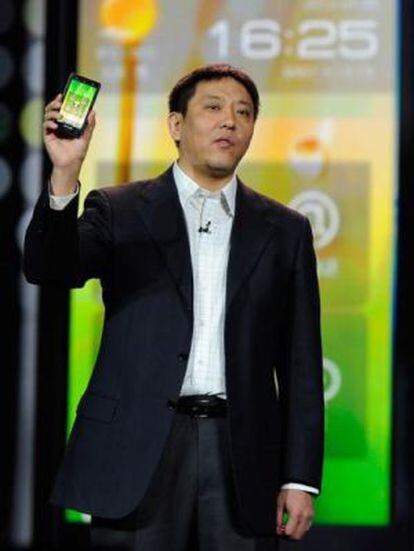El fabricante de ordenadores Lenovo debuta con Intel en los teléfonos móviles