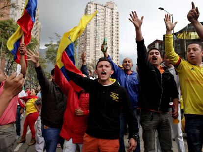 Taxistas protestan contra Uber en Bogotá, Colombia