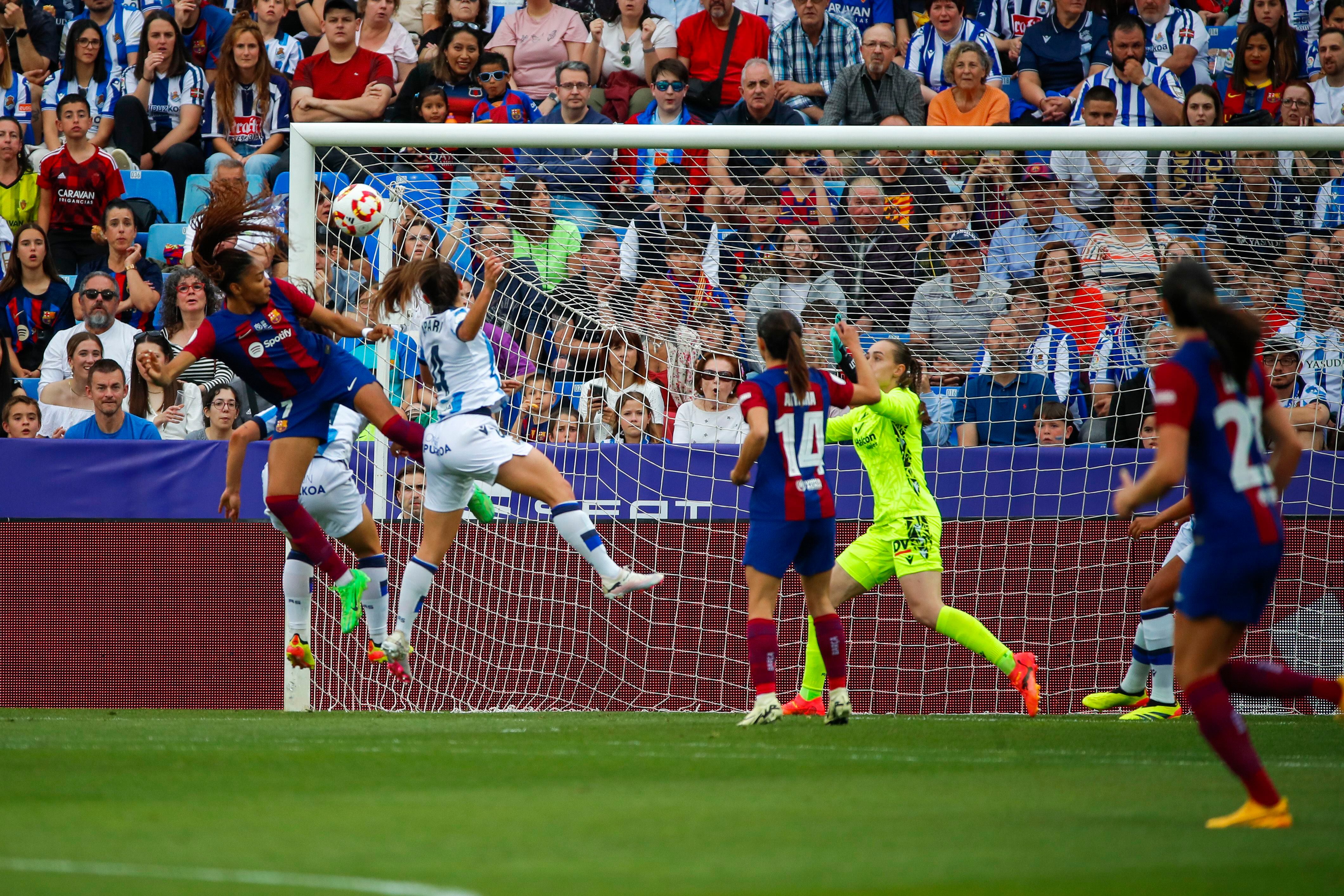 El FC Barcelona femenino: Una hegemonía crónica en España y a prueba en Europa