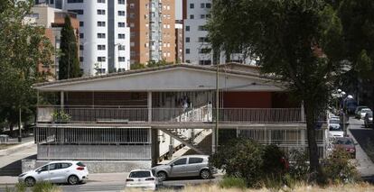 Viviendas de la UVA en primer término. Al fondo, edificios para realojar.