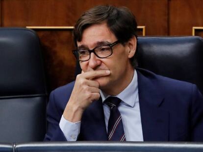 El ministro de Sanidad, Salvador Illa, durante la sesión de control al Ejecutivo este miércoles en el Congreso.