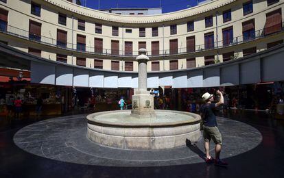 La Plaza redonda, construida por Salvador Escrig en 1840, y rehabilitada por el equipo de arquitectos VetgesTu.
