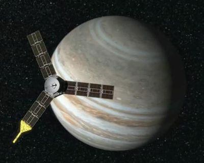Ilustración de la nave <i>Juno</i>, que partirá el próximo agosto para investigar Júpiter.