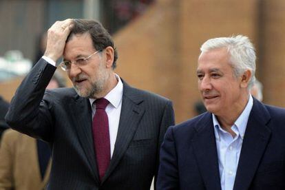 Rajoy y Arenas, al inicio del congreso del partido.