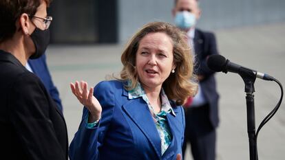 La vicepresidenta Nadia Calviño, este lunes en Pamplona.