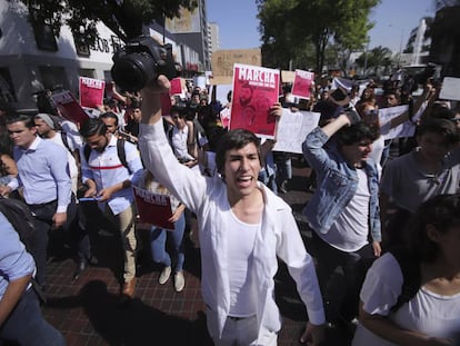 Una protesta en Guadalajara por la desaparición de tres estudiantes. 