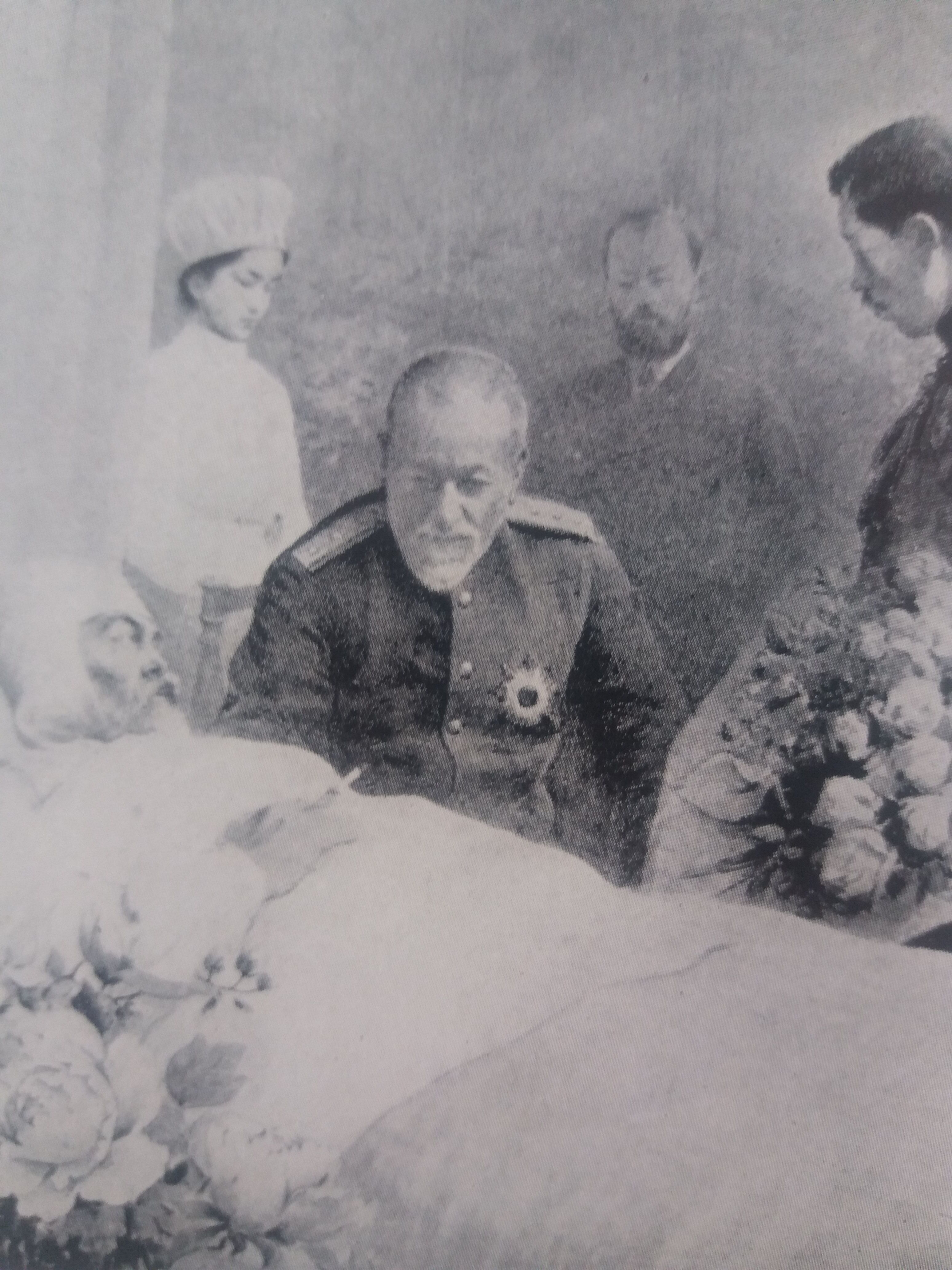 Dibujo que muestra a Togo visitando a su rival el almirante ruso Rozhestvenski en el hospital, antes del regreso del herido a Rusia.