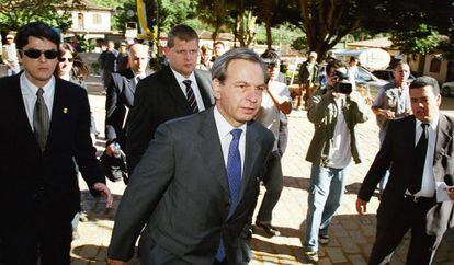 El entonces embajador Peter Collecott en agosto de 2005 en Gonzaga (Brasil).