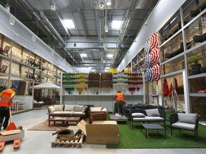 Interior de la nueva tienda de Ikea en Valencia este martes.