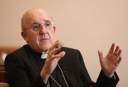 Retratos del arzobispo de Madrid, Carlos Osoro, en septiembre de 2020.
