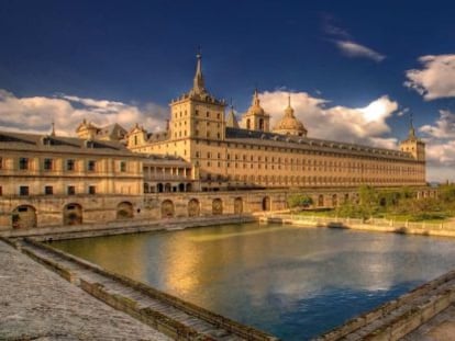 San Lorenzo de El Escorial, el monasterio m&aacute;s grande de Espa&ntilde;a y considerado por muchos como la octava maravilla del mundo.