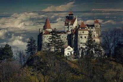 Vista del castillo de Bran, en Transilvania (Rumanía).