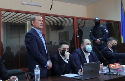 El oligarca prorruso ucranio Viktor Medvedchuk, durante el juicio al que fue sometido en Kiev, en mayo de 2021.
