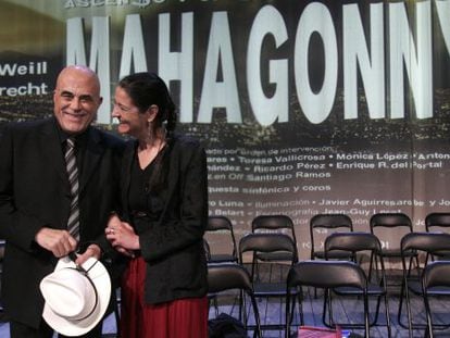 Romero y Alicia Moreno en la presentaci&oacute;n de &#039;Ascenso y ca&iacute;da de la ciudad de Mahagonny&#039;.